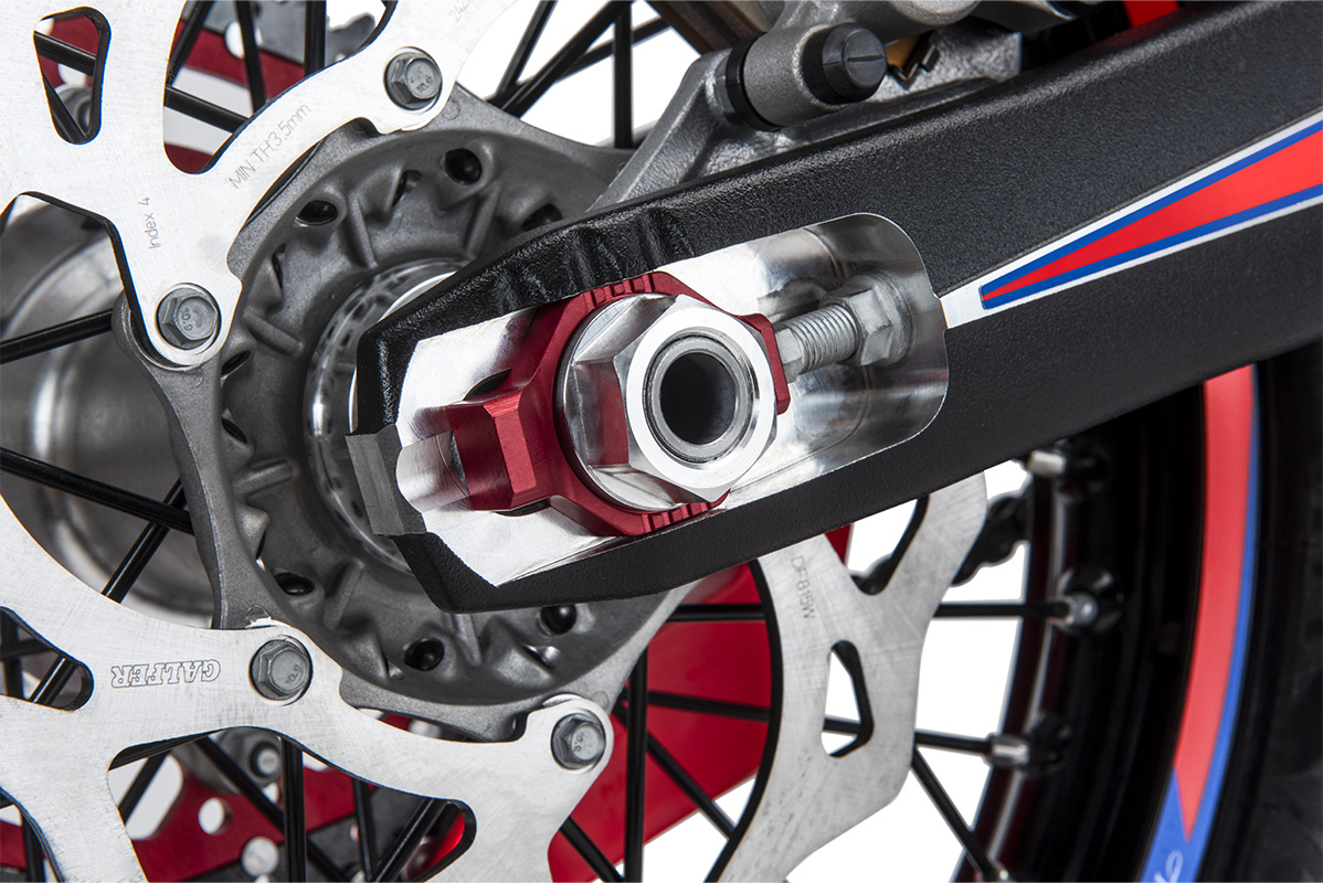 RR RACE MY25 - perno rupta